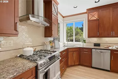 17628 NW Gilbert Ln, Portland, OR 97229 - Photo 12