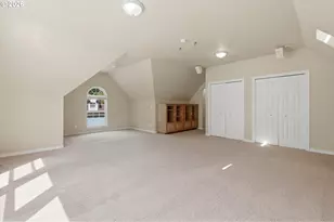 17628 NW Gilbert Ln, Portland, OR 97229 - Photo 34