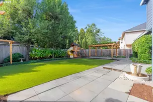17628 NW Gilbert Ln, Portland, OR 97229 - Photo 28