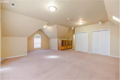 17628 NW Gilbert Ln, Portland, OR 97229 - Photo 26
