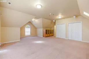 17628 NW Gilbert Ln, Portland, OR 97229 - Photo 26