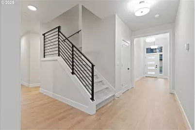 14198 SE Iseli Ln, Clackamas, OR 97015 - Photo 10