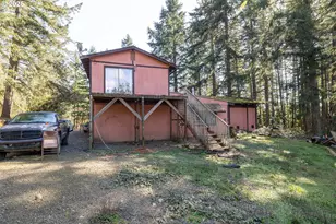 620 Cleveland Loop Dr, Roseburg, OR 97471 - Photo 1