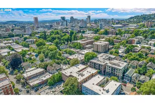 2109 NW Irving St, Portland, OR 97210 - Photo 42