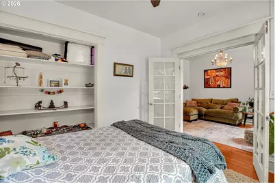 2109 NW Irving St #102, Portland, OR 97210 - Photo 26