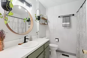 14914 NE Rose Pkwy, Portland, OR 97230 - Photo 20
