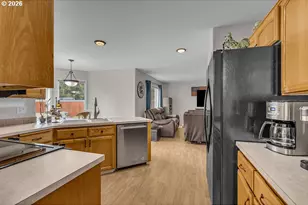 18928 Highland Dr, Oregon City, OR 97045 - Photo 20