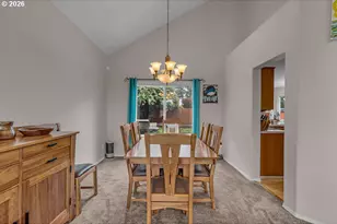 18928 Highland Dr, Oregon City, OR 97045 - Photo 14