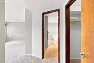 9480 SW Lakeside Dr, Portland, OR 97224 - Photo 24