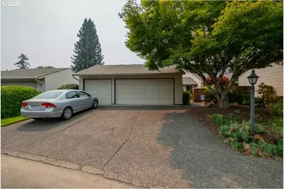 9480 SW Lakeside Dr, Portland, OR 97224 - Photo 2