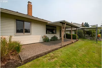 9480 SW Lakeside Dr, Portland, OR 97224 - Photo 44