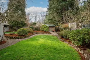 1220 Farrview Ct, West Linn, OR 97068 - Photo 38