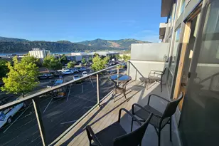 606 Cascade Ave, Hood River, OR 97031 - Photo 8