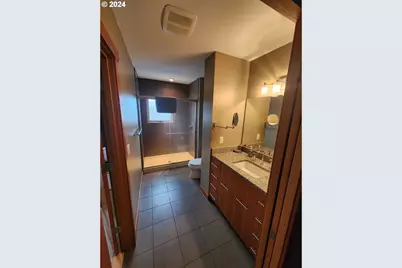 606 Cascade Ave, Hood River, OR 97031 - Photo 10