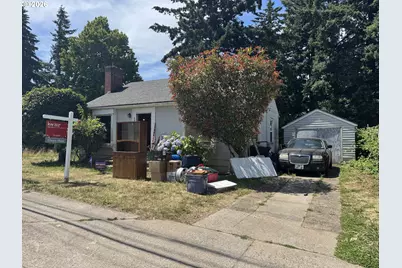 1725 NE 102nd Ave, Portland, OR 97220 - Photo 2