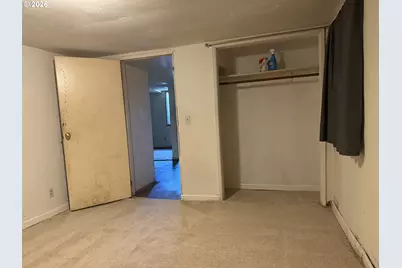 1725 NE 102nd Ave, Portland, OR 97220 - Photo 20