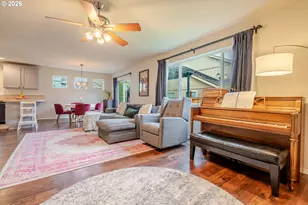 4129 Winners Circle SE, Albany, OR 97322 - Photo 8