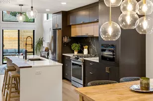 2520 SE 35th Pl, Portland, OR 97202 - Photo 8