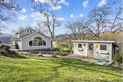 3455 Three Mile Rd, The Dalles, OR 97058 - Photo 6