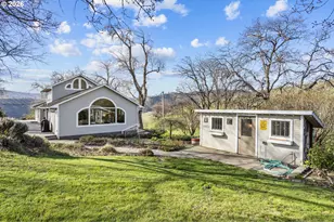 3455 Three Mile Rd, The Dalles, OR 97058 - Photo 6