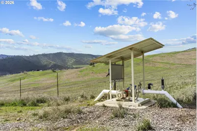 3455 Three Mile Rd, The Dalles, OR 97058 - Photo 20