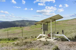 3455 Three Mile Rd, The Dalles, OR 97058 - Photo 20