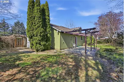 1596 NW Riverview Ave, Gresham, OR 97030 - Photo 26