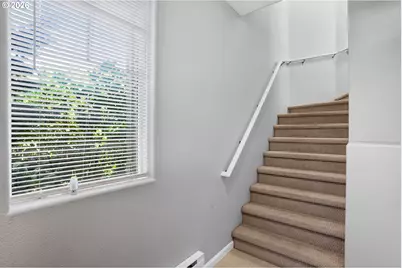 14800 SW Sandhill Loop #201, Beaverton, OR 97007 - Photo 4
