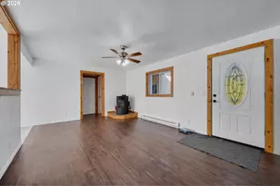 111 Cypress Ave, Garibaldi, OR 97118 - Photo 6