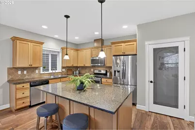 17481 SW Winona Ln, Beaverton, OR 97078 - Photo 6