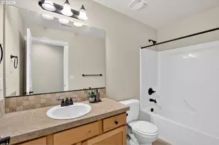 17481 SW Winona Ln, Beaverton, OR 97078 - Photo 18