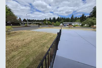 809 Flint Ave, Vancouver, WA 98664 - Photo 4