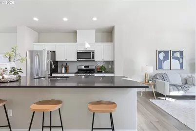 11745 SW Valencia Ln, Wilsonville, OR 97070 - Photo 4