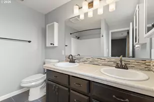 282 NE Lenox St, Hillsboro, OR 97124 - Photo 16
