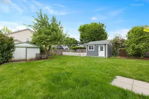 282 NE Lenox St, Hillsboro, OR 97124 - Photo 26
