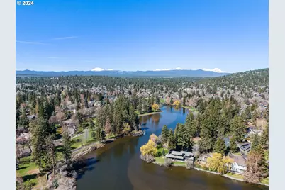 1506 NW Awbrey Rd, Bend, OR 97703 - Photo 40