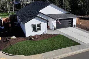 1229 Lighthouse Ln, Brookings, OR 97415 - Photo 1