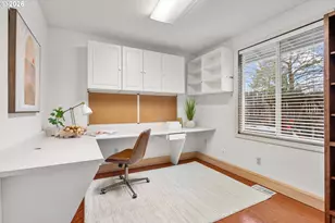 668 NE 21st Ave, Hillsboro, OR 97124 - Photo 18