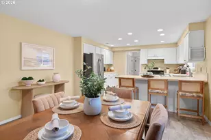 668 NE 21st Ave, Hillsboro, OR 97124 - Photo 10