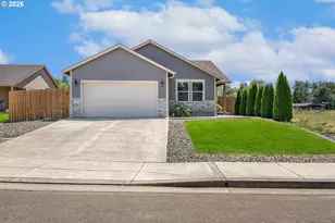 165 Collins Rd, Winston, OR 97496 - Photo 1