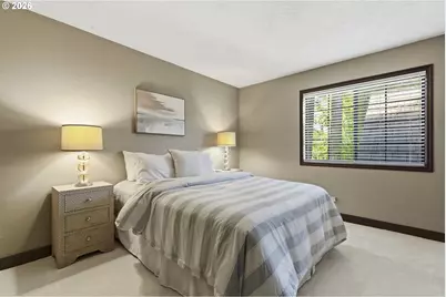 6320 SW Merlin Ct, Portland, OR 97219 - Photo 34