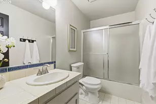 6320 SW Merlin Ct, Portland, OR 97219 - Photo 36