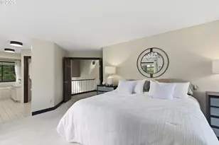 6320 SW Merlin Ct, Portland, OR 97219 - Photo 30