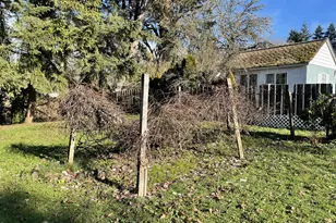 515 SW Monroe St, Sheridan, OR 97378 - Photo 6