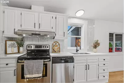 3020 SW Ruby Ln #3, Troutdale, OR 97060 - Photo 12
