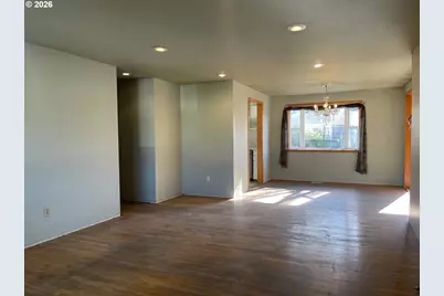 617 Hartke Loop, Oregon City, OR 97045 - Photo 4