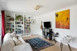 11602 SE Main St, Portland, OR 97216 - Photo 10