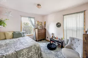 11602 SE Main St, Portland, OR 97216 - Photo 22