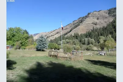 59075 Upper Imnaha Rver Rd, Imnaha, OR 97842 - Photo 8