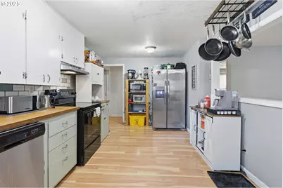 2316 SE 141st Ave, Portland, OR 97233 - Photo 14